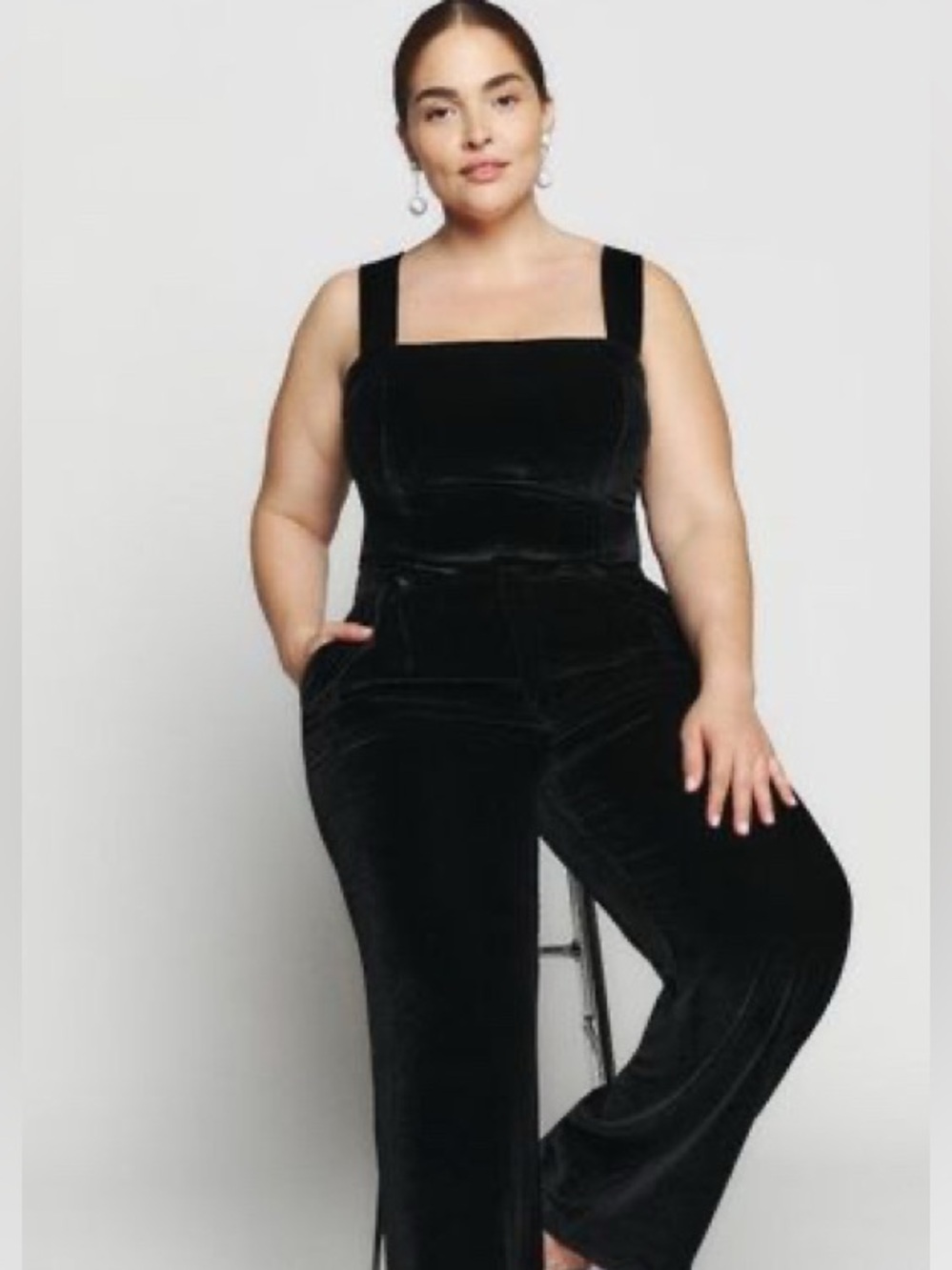 ASH BDAY : NWT Juicy Couture Black Velour Rhinestone Logo Lounge Pants